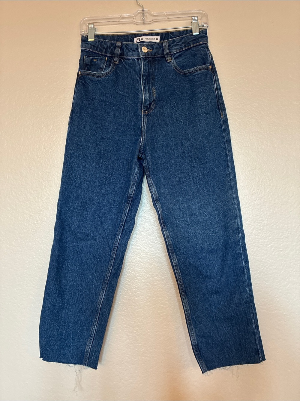 Zara Women’s Size 4 Navy Relaxed Straight Jeans Dark Wash Casual Everyday